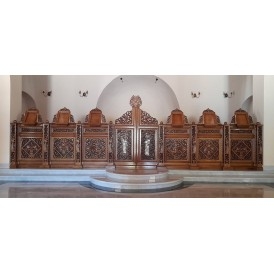 ΤΕΜΠΛΟ ΣΟΛΕΑΣ ΔΙΑΤΡΗΤΟ...