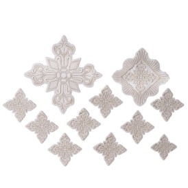 ΣΤΑΥΡΟΙ ΣΕΤ  ΑΣΗΜΟΚΕΝΤΗΤΟΙ...