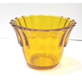 ΚΑΝΔΗΛΟΚΟΥΠΑ ΓΥΑΛΙΝΗ...