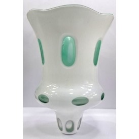 ΚΑΝΔΗΛΟΚΟΥΠΑ ΓΥΑΛΙΝΗ...