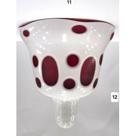 ΚΑΝΔΗΛΟΚΟΥΠΑ ΓΥΑΛΙΝΗ...