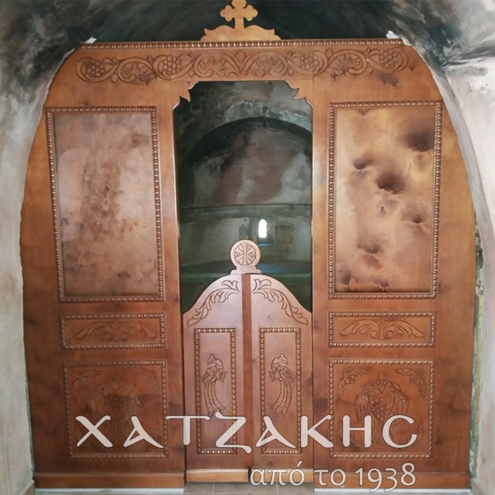 ΤΕΜΠΛΟ ΧΑΡΑΚΤΟ