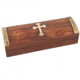 ΞΥΛΙΝΟ ΚΟΥΤΙ ΜΕ ΜΕΤΑΛΛΙΚΑ...