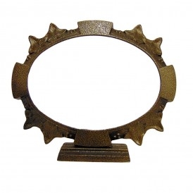 ΚΟΡΝΙΖΑ ΜΝΗΜΕΙΟΥ ΜΕ ΒΑΣΗ